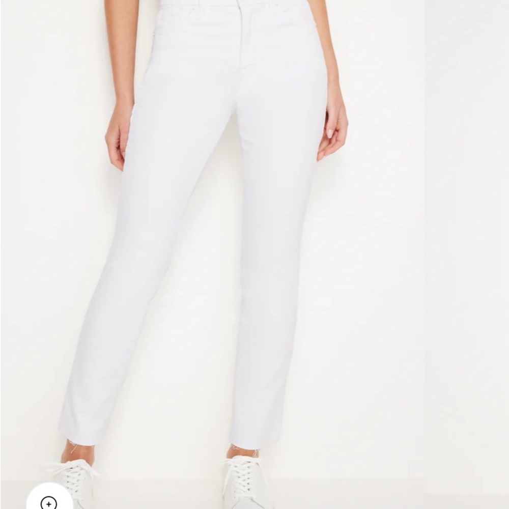 Good American Jeans - Picture 2 of 5